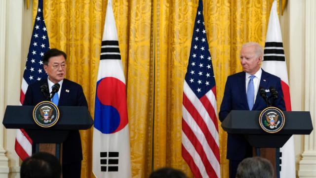 美韩声明涉及台海 中方：谨言慎行