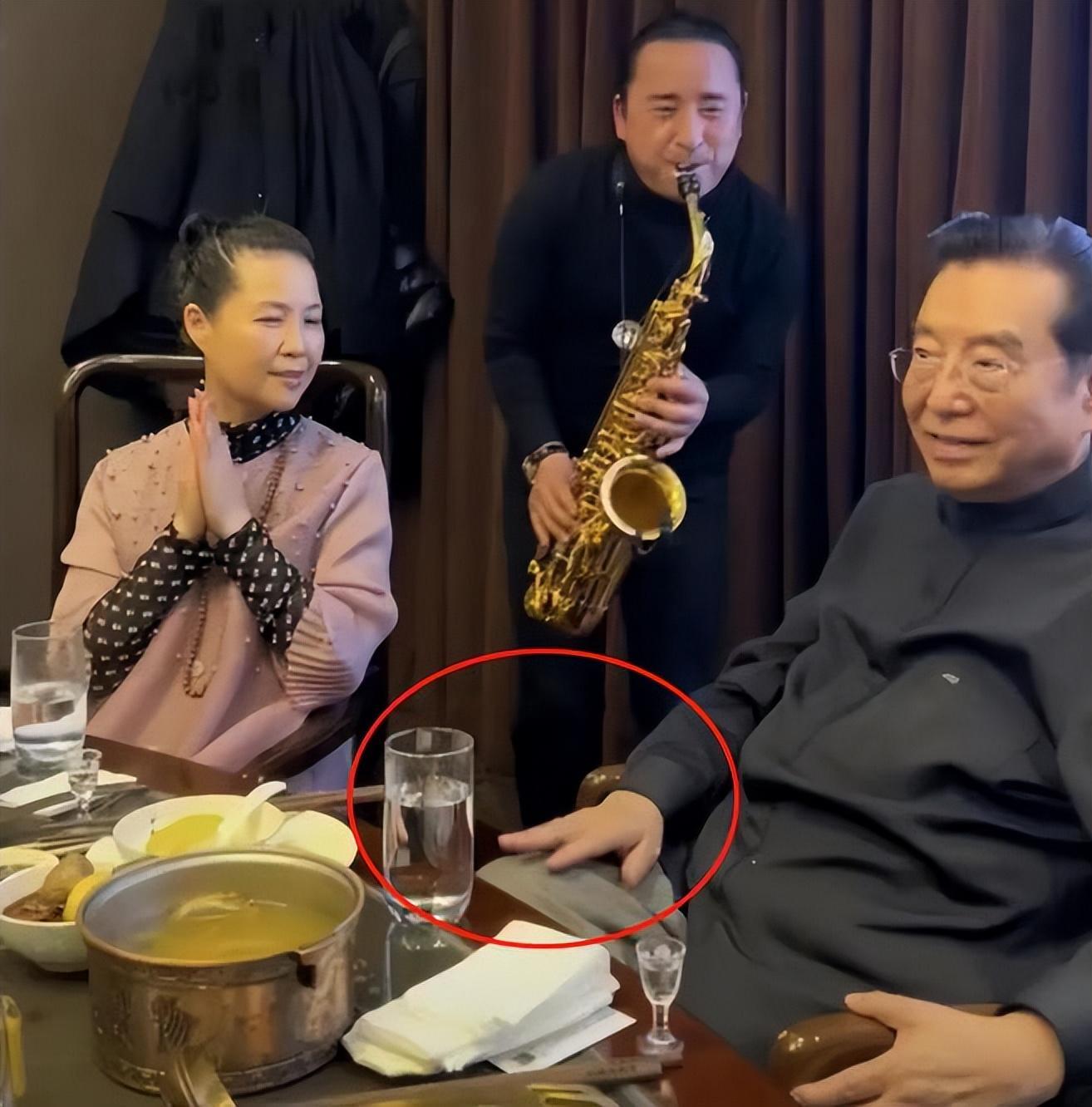 84岁李双江出席活动画面,究竟是怎么一回事?