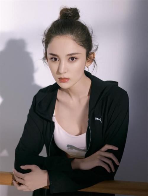 娜扎：我不觉得我穿得有问题,究竟是怎么一回事?