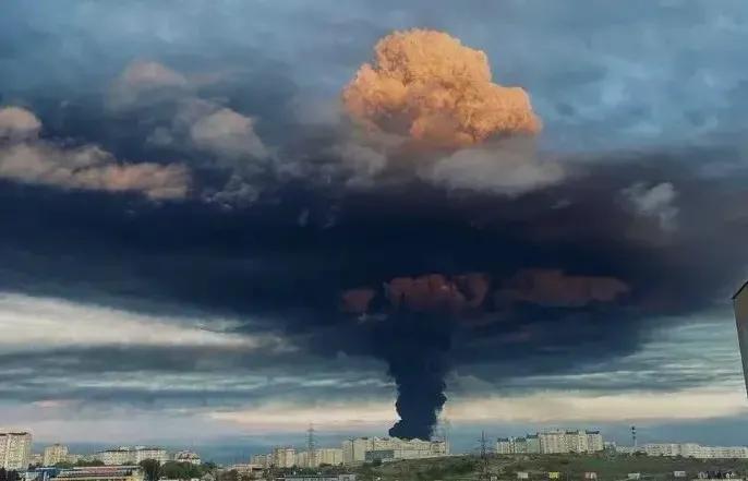 俄媒:梅德韦杰夫遭推特删帖,究竟是怎么一回事?