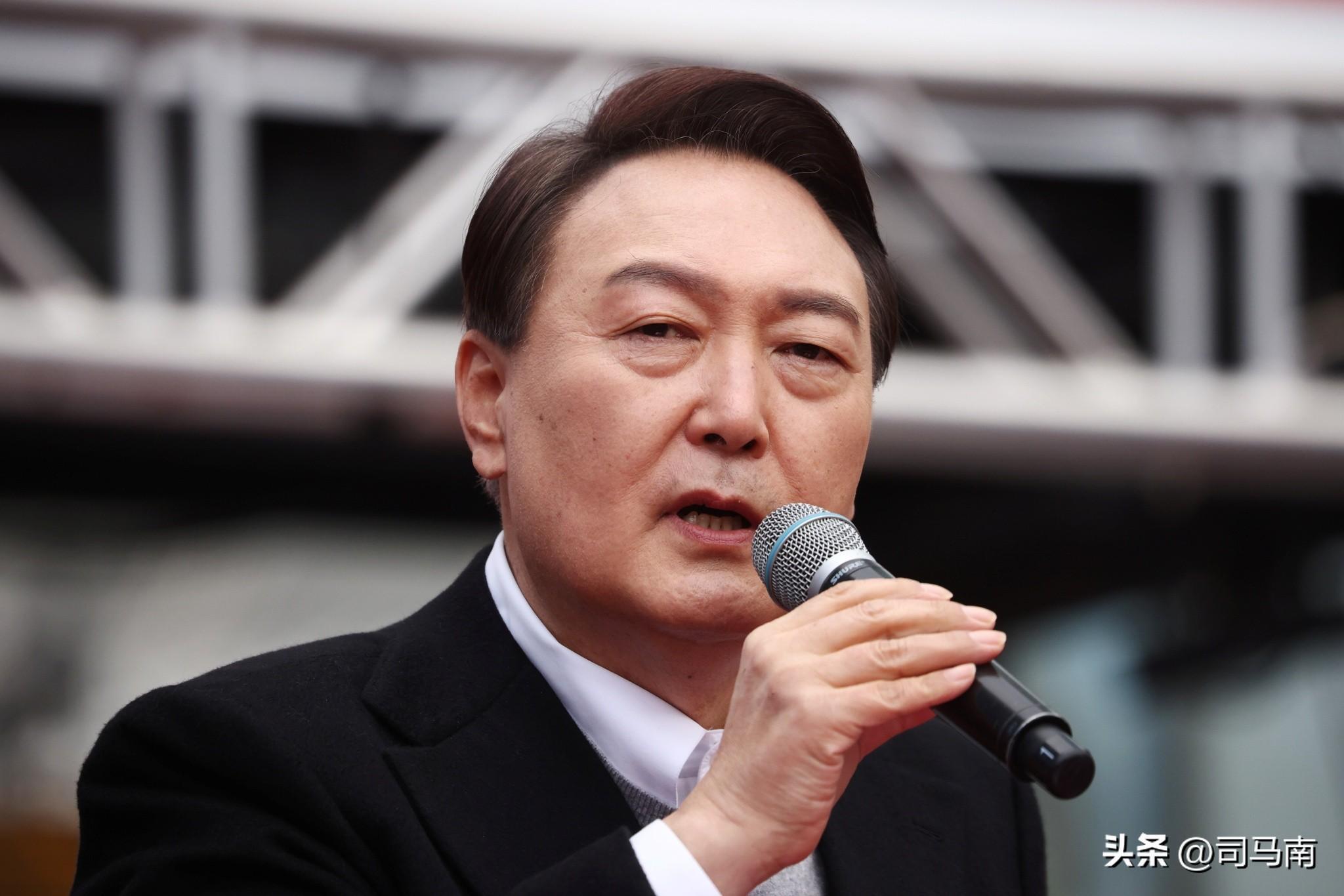 专家：尹锡悦在中美之间下注美国,究竟是怎么一回事?