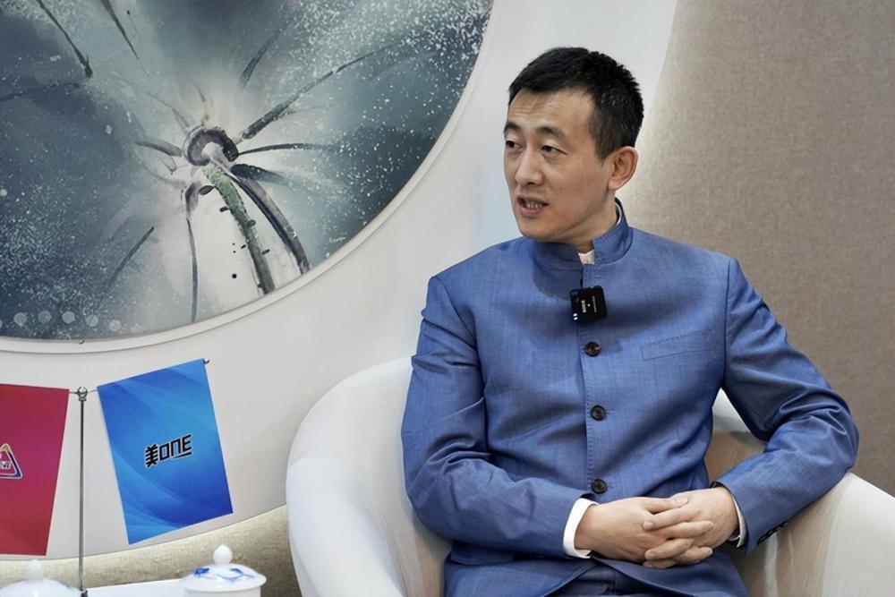 李佳琦背后的男人,已成为MCN行业首富