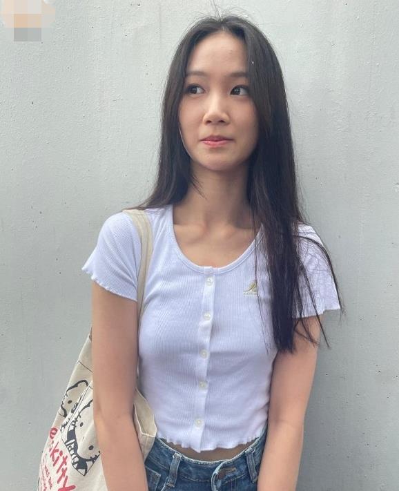 2023年港姐第一轮面试：内地选手云集，中戏美女撞脸香港顶流