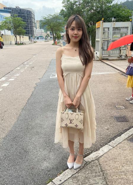 2023年港姐第一轮面试：内地选手云集，中戏美女撞脸香港顶流