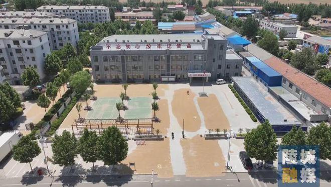 “能不开车就不开车”，河南山东多地政府敞开大门让农民晒粮