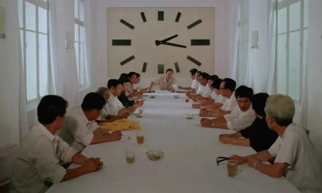 “上四休三”的老板后悔了，打工人的幻想破灭了