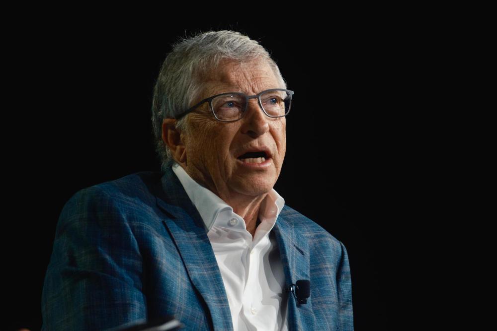 时隔3年访华，比尔盖茨演讲致敬袁隆平：研究改变中国，还养活全世界