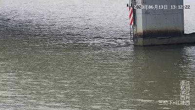 除了多笔奖金,杭州跳桥救人的外卖小哥获奖励一套房,母亲回应:房子和钱都不收,儿子说那是人家赚的辛苦钱