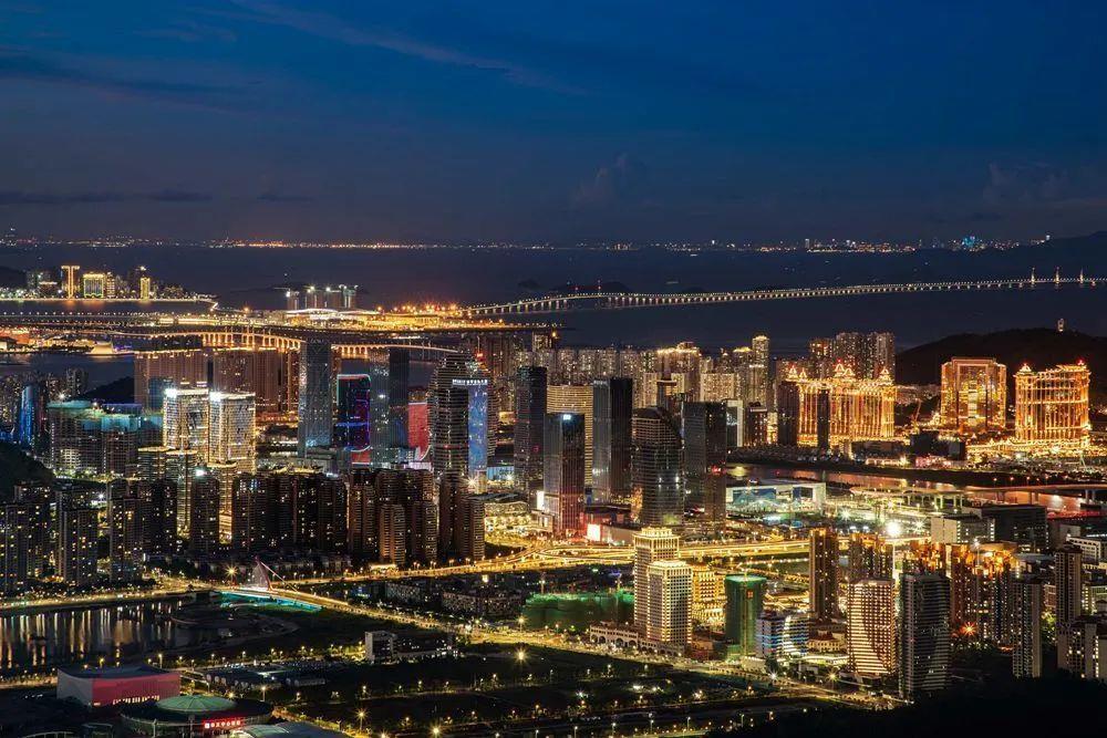 冲刺3万亿关键节点，广州“换帅”