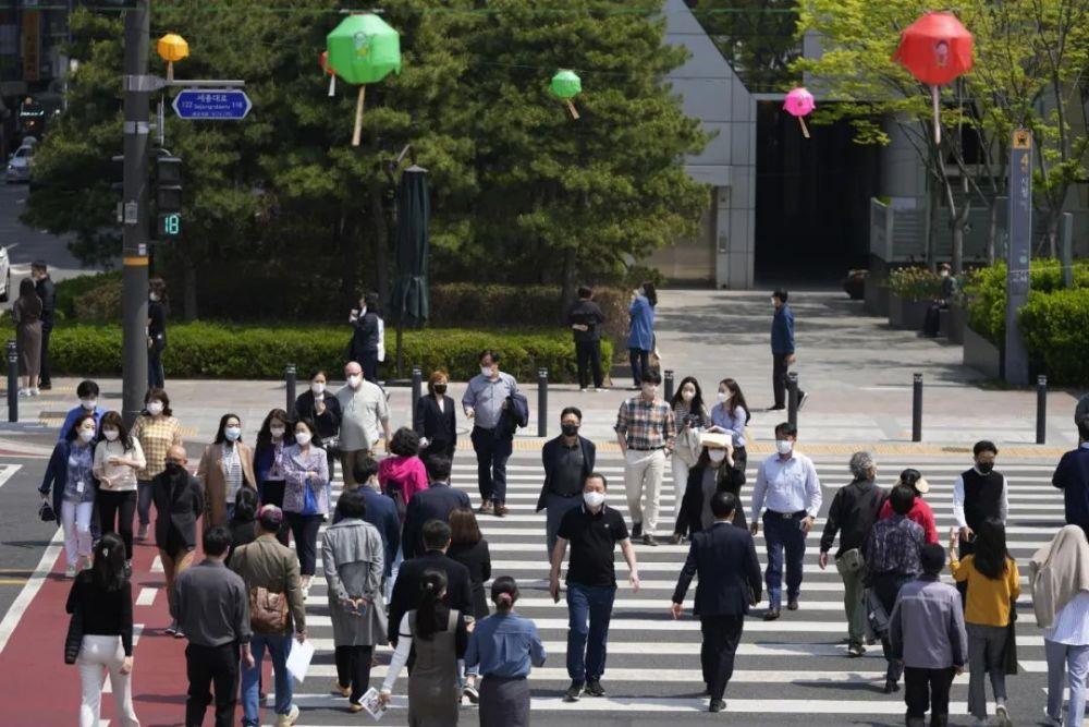 一股“楼市要崩”的恐慌情绪，正在韩国投资圈蔓延