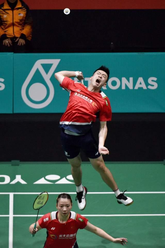 郑思维/黄雅琼横扫日本组合,夺赛季第3冠!印尼公开赛成就三冠王