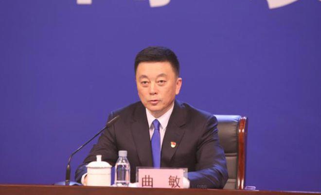 开会间隙被带走的“老虎”过堂，几个细节首次披露