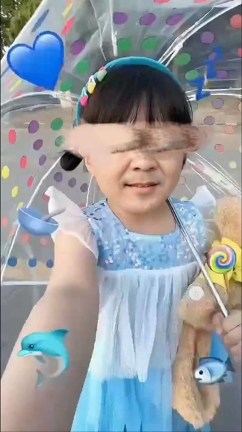 陈建斌多巴胺穿搭上热搜引热议，AI换脸真的没问题？