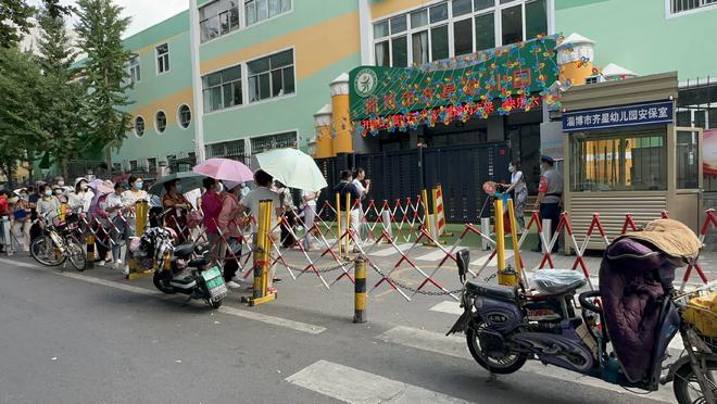 东北女人干淄博烧烤这10年：爆火时两月狂赚50万，如今想转让无人问津