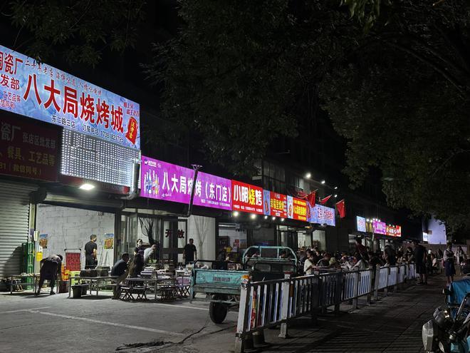 东北女人干淄博烧烤这10年：爆火时两月狂赚50万，如今想转让无人问津