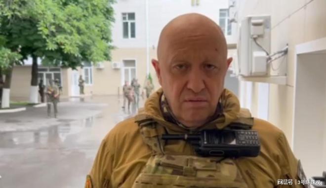 俄媒：佩斯科夫称，普京正在克里姆林宫办公