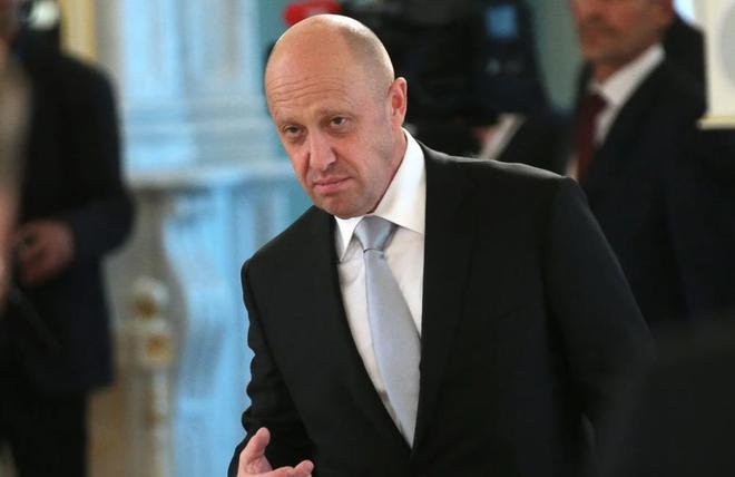 卡德罗夫就“瓦格纳”事件发声：“背后捅刀和真正的军事叛乱”