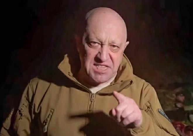 俄联邦安全局敦促瓦格纳士兵：勿执行普里戈任叛变命令，逮捕他