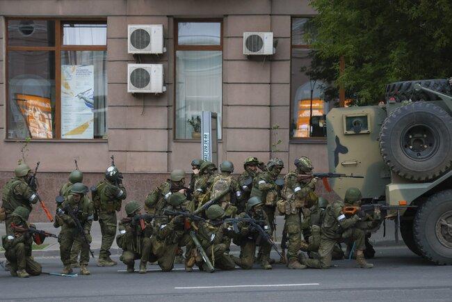 普京瓦格纳交锋，泽连斯基：混乱无法掩盖，俄在乌越久越痛苦