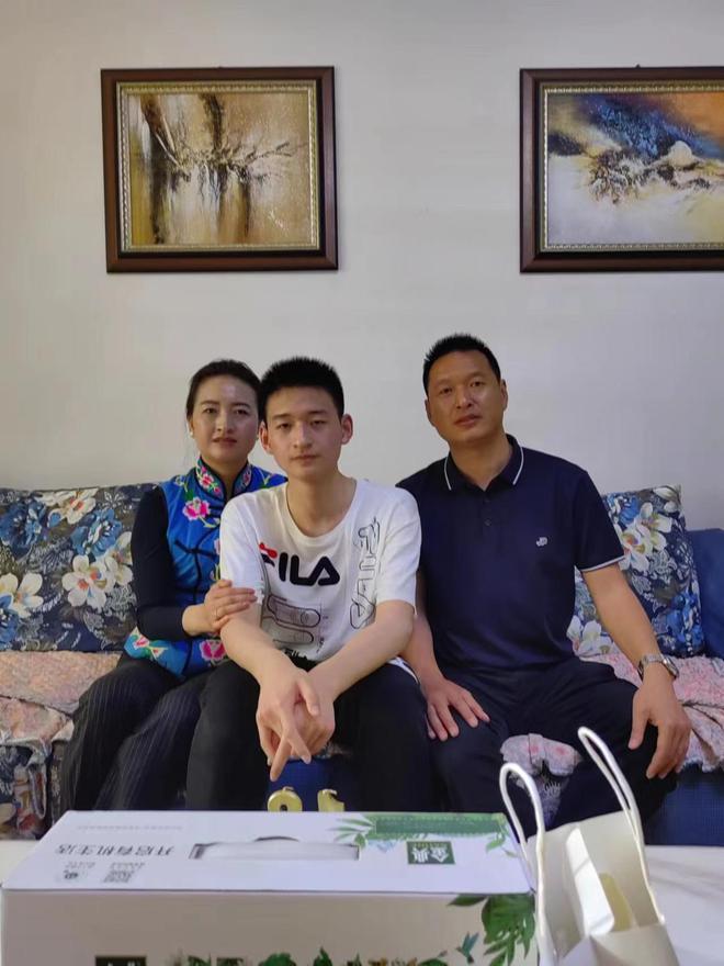河南一高考女生输液后不幸去世，4天后发现过了一本线，卫健委介入