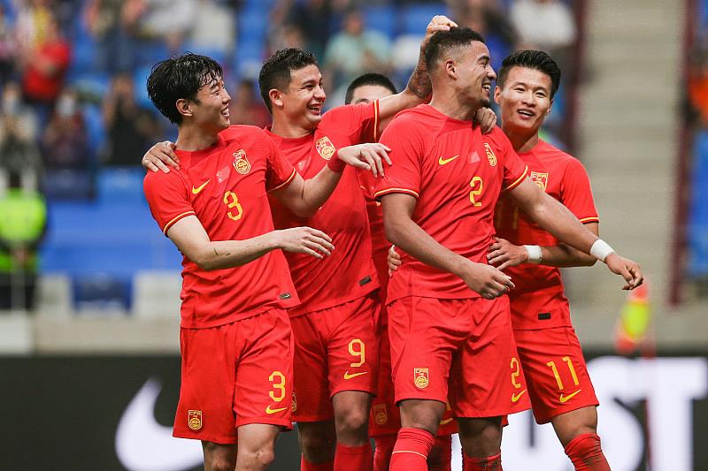 国足确认9月与马来西亚队热身，另一个对手将从欧美或非洲球队中选择