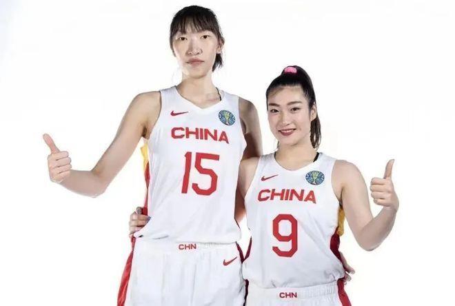 中国女篮官宣亚洲杯12人名单：李梦韩旭领衔 时隔12年再次冲冠