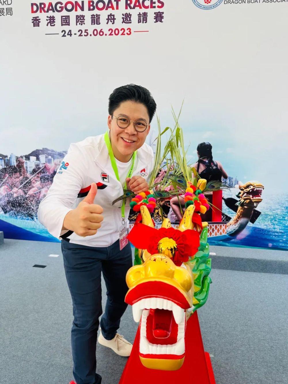 霍启刚发文辟谣自己患病消息：不用担心，我很健康