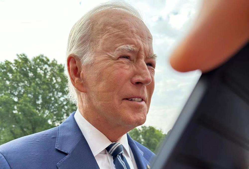 拜登患睡眠窒息症需戴呼吸机 美国800万人在用，网友：我知道这有多痛苦