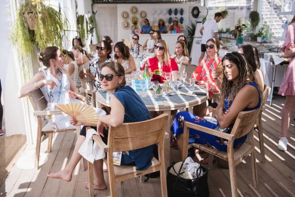 推特新CEO上任不到一个月，她治好了马斯克的“广告过敏症”？