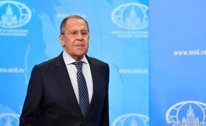 西方职业军人改头换面，进入乌克兰？俄外长暗示了他们的危险处境