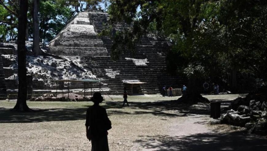 华春莹接机，外国领导人访华为何流行先到上海？