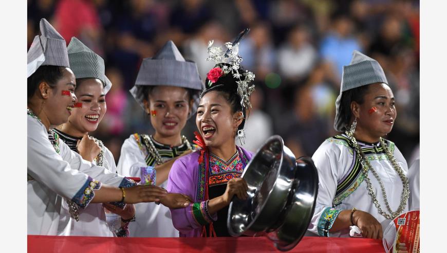 快乐“村超”点燃中国人激情的背后