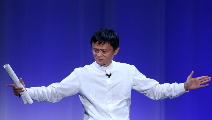 马云、刘强东都嗅到了危险信号