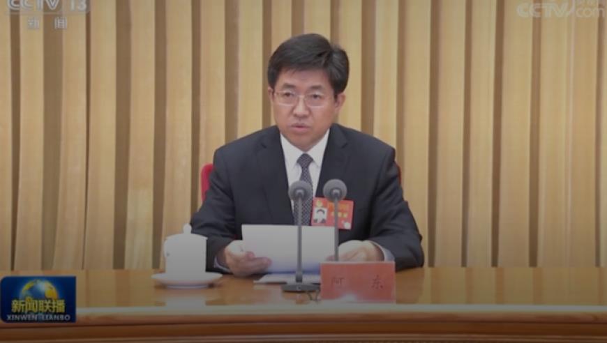 “泰坦”号潜水器内爆5名乘员遇难：操控器竟是游戏操控器改装，涉事公司劣迹斑斑