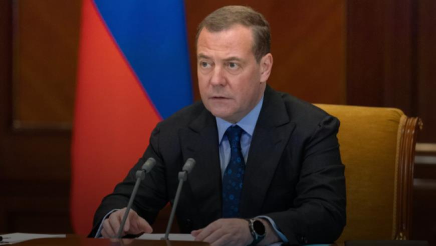 因为商标，苹果起诉了111年的苹果