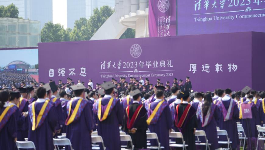 中国男篮教练团再添一人：曝杨鸣飞往青岛辅佐乔帅 参与国家队集训