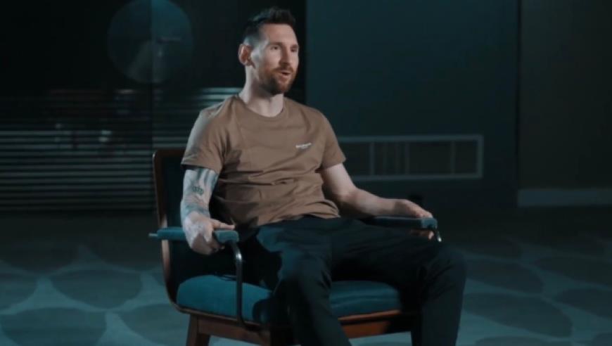 库克和小扎正面硬刚：苹果烧数百亿美金力推自家头显，Meta却“骑虎难下”