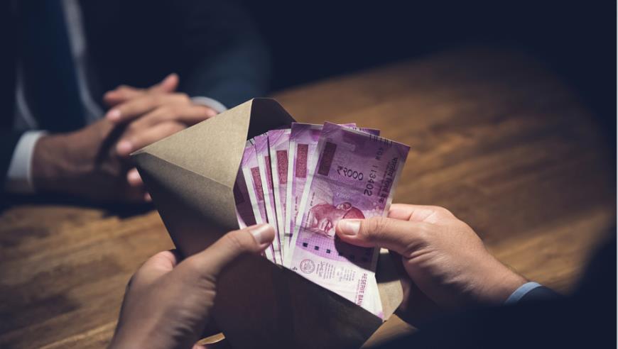 陈建州被女歌手指控性骚扰，男方：所指不实 女方：均为事实