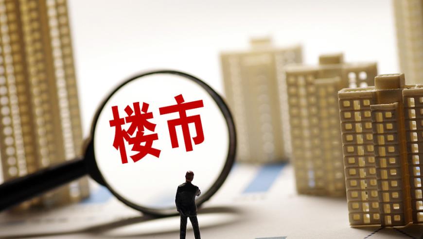 上海地铁辟谣“人民广场站出事了”：小朋友高烧抽搐，已送医