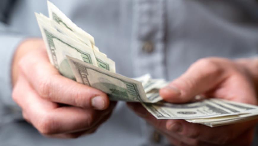 推特新CEO上任不到一个月，她治好了马斯克的“广告过敏症”？