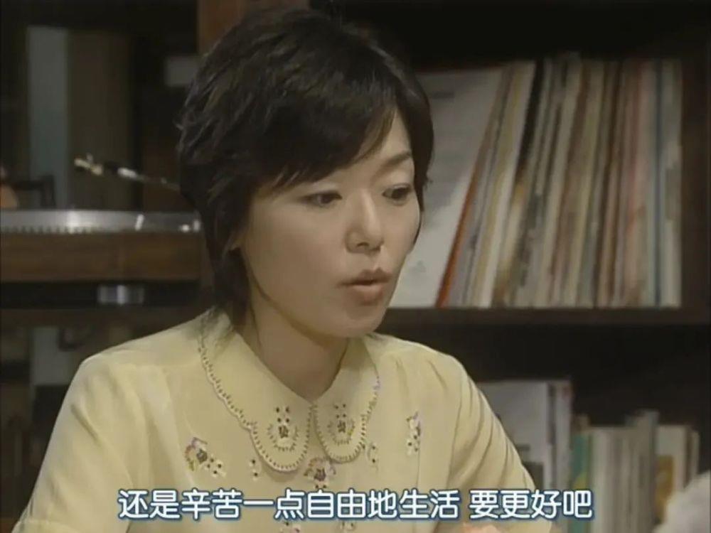 警惕小钱致贫的拿铁效应：如果每天买杯咖啡，30年要花几十万