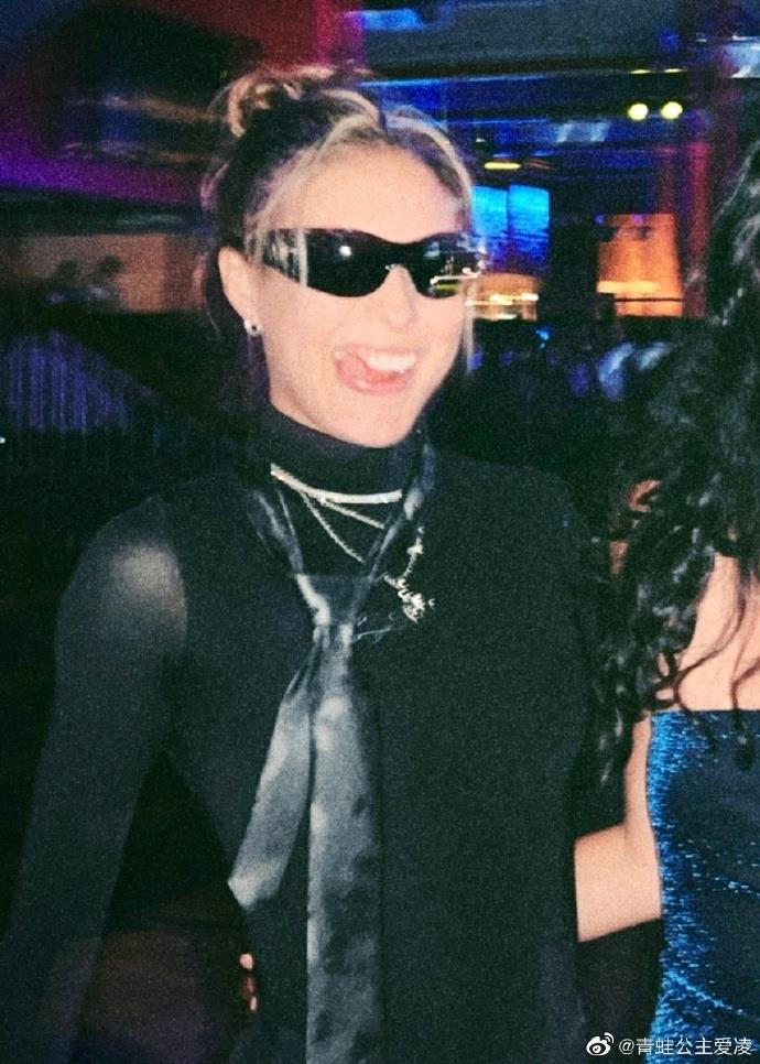 学霸爱凌谷爱凌大学第一年量子物理等52个学分获得全A成绩