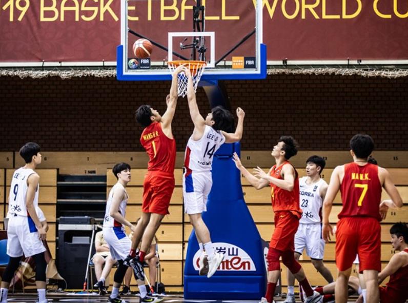 U19男篮世界杯：中国轻取韩国夺连胜 万孟霖爆发23分杨瀚森14＋15