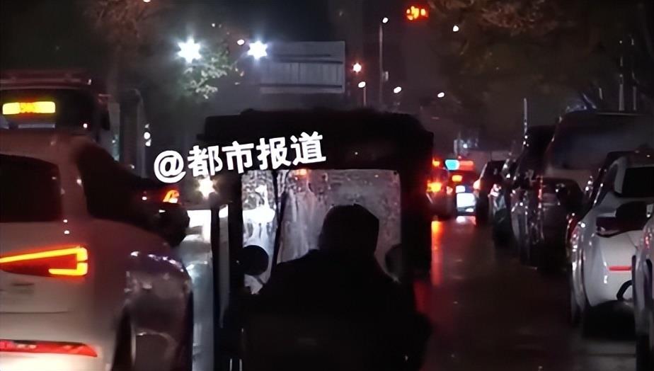 从缅甸逃回男子自述：水牢满地是血，女子遭囚禁虐打，好看的被卖至娱乐场所