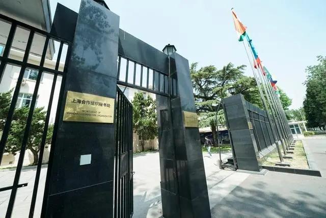 莫迪：非常高兴伊朗今天作为新成员加入上合组织