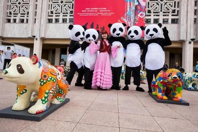 莫迪：非常高兴伊朗今天作为新成员加入上合组织