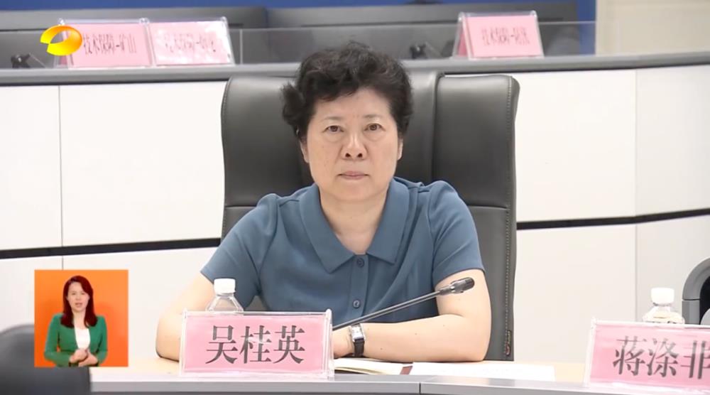 夜里,省委书记、省长不打招呼,在省会城市暗访!