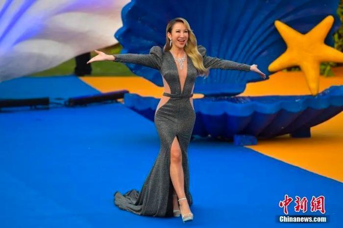 带给我们“好心情”的她，为何因抑郁离开……