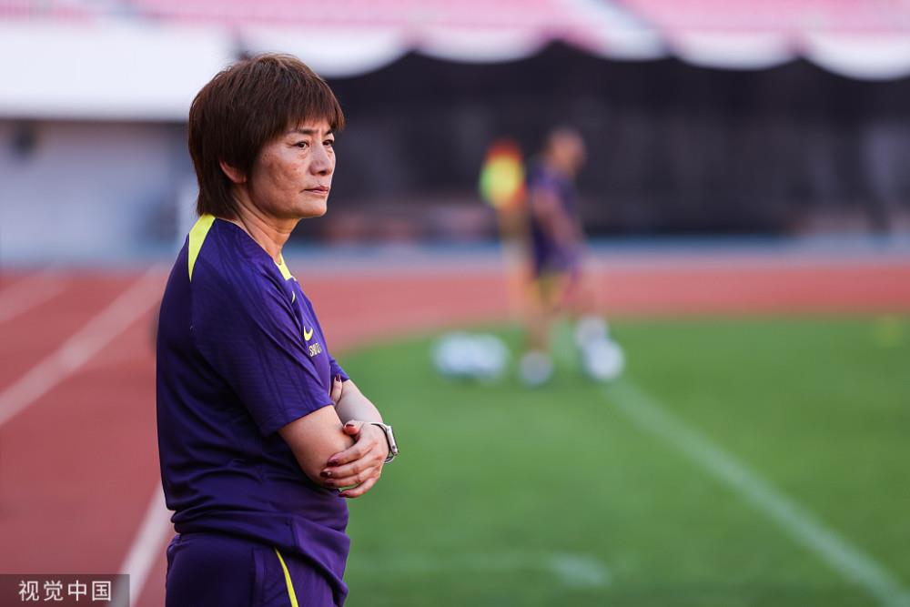 中国女足出征世界杯！只要努力了，都会给予掌声