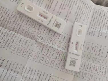 女子自述5次感染新冠:仍活蹦乱跳,要用平常心看待